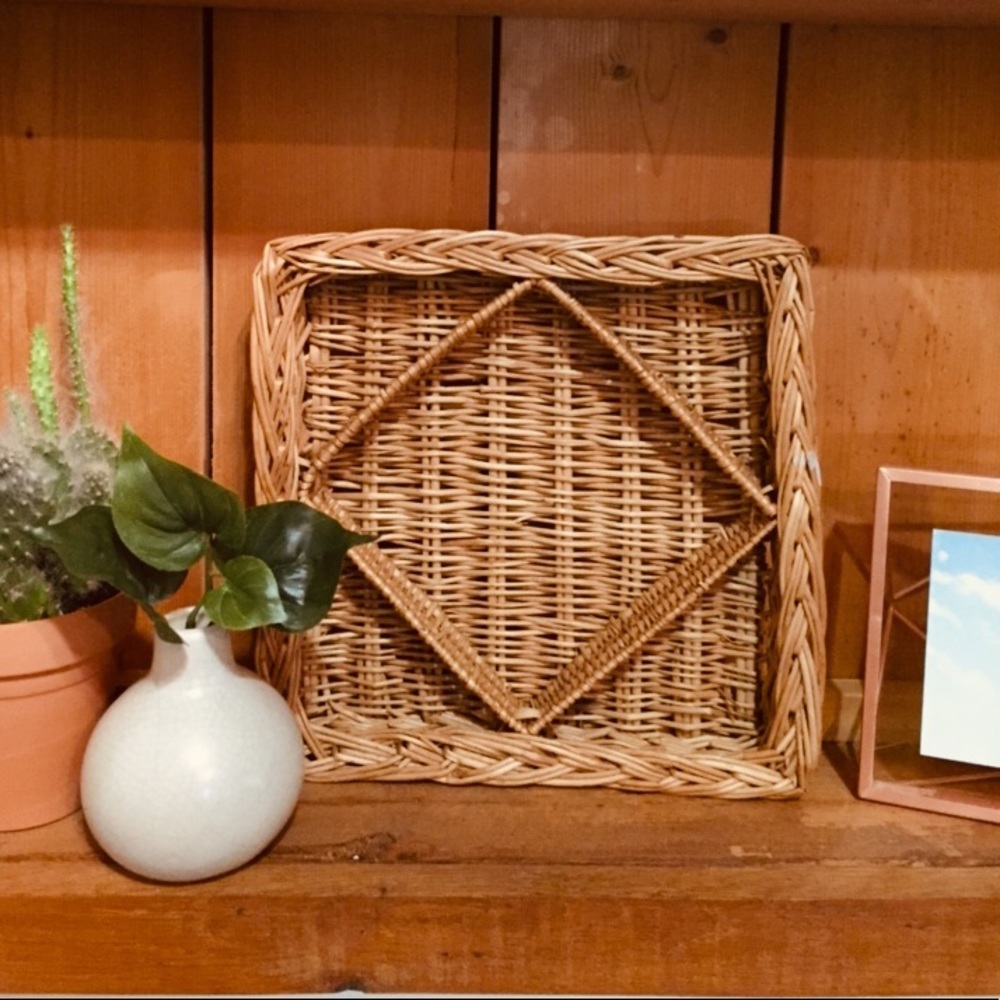 Weaved Wicker Tray